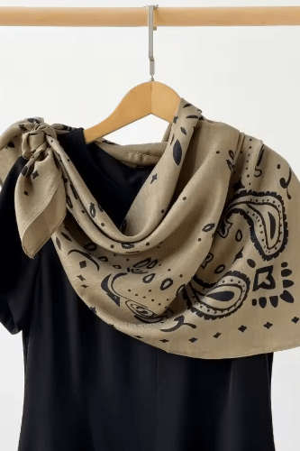 SOKYND Celeste Paisley Knitted Bandana Scarf AccessoriesBeigeOne Size