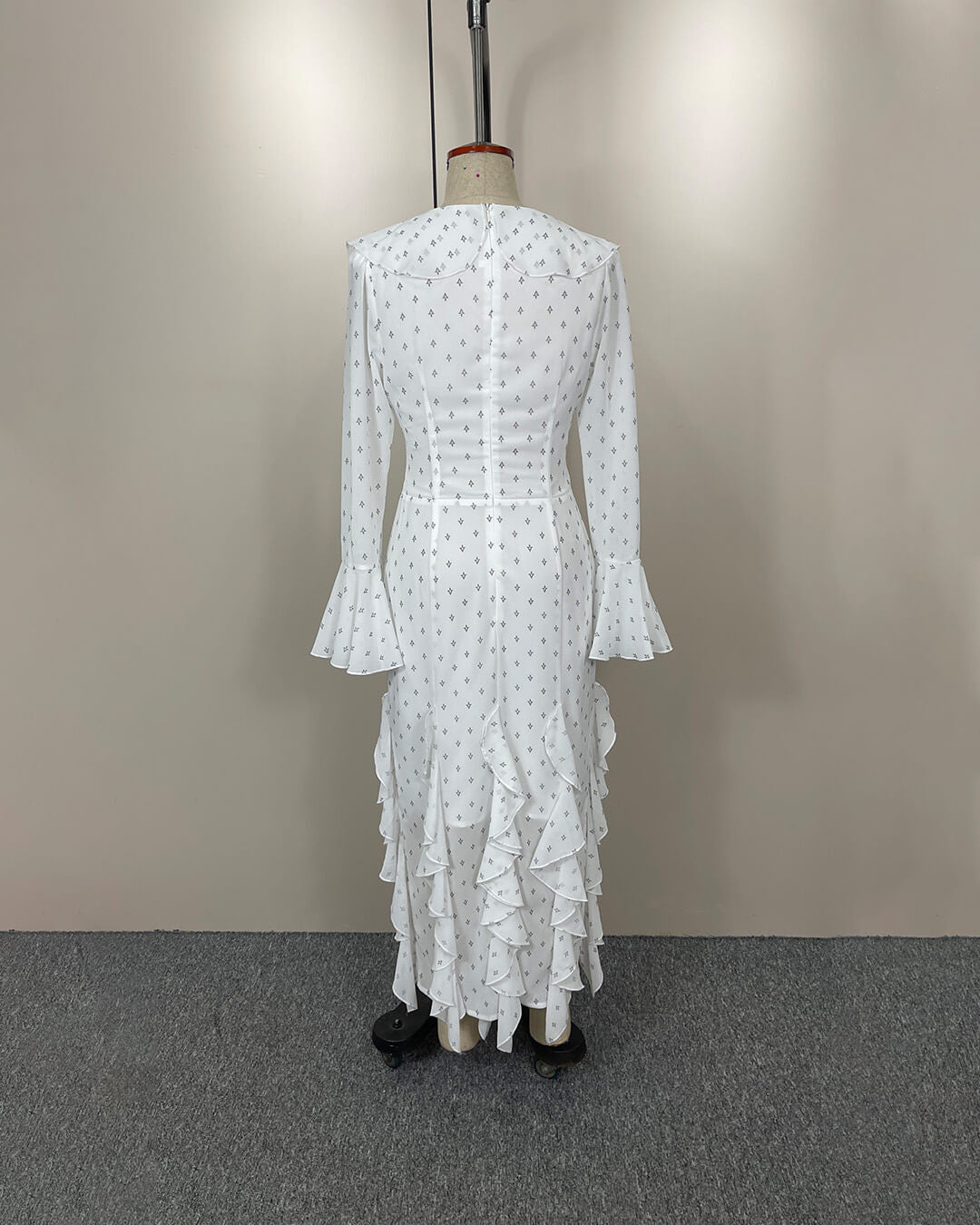 SOKYND Gloria Flared Sleeve Ruffle Maxi Dress DressWhiteM