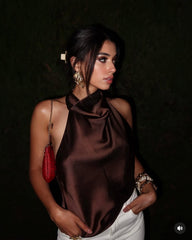 Top de cetim Elaine halter sem costas