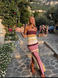 Emily Vestido Midi em Malha às Riscas