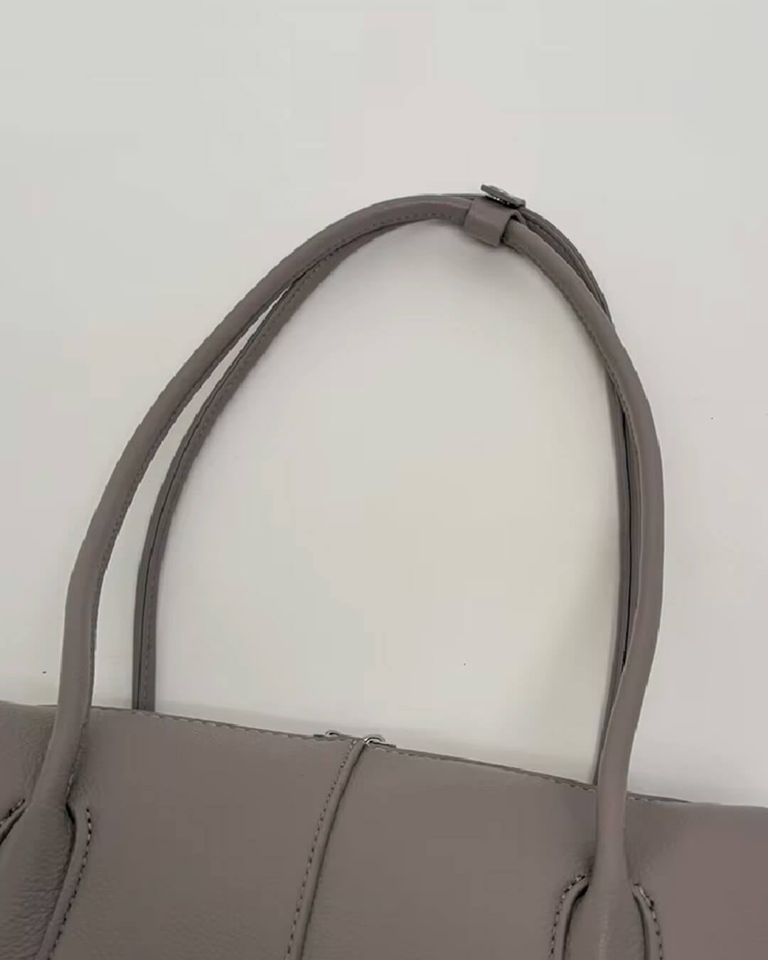 SOKYND Jessica Cylindrical Leather Shoulder Bag BagSOKYND-703639-TAU-OS-45623Taupe-Grey