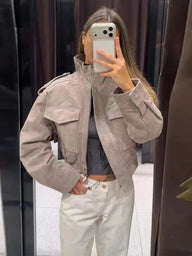 Casaco Curto Nina em Faux Suede