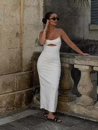 Nora vestido com costas abertas e alças