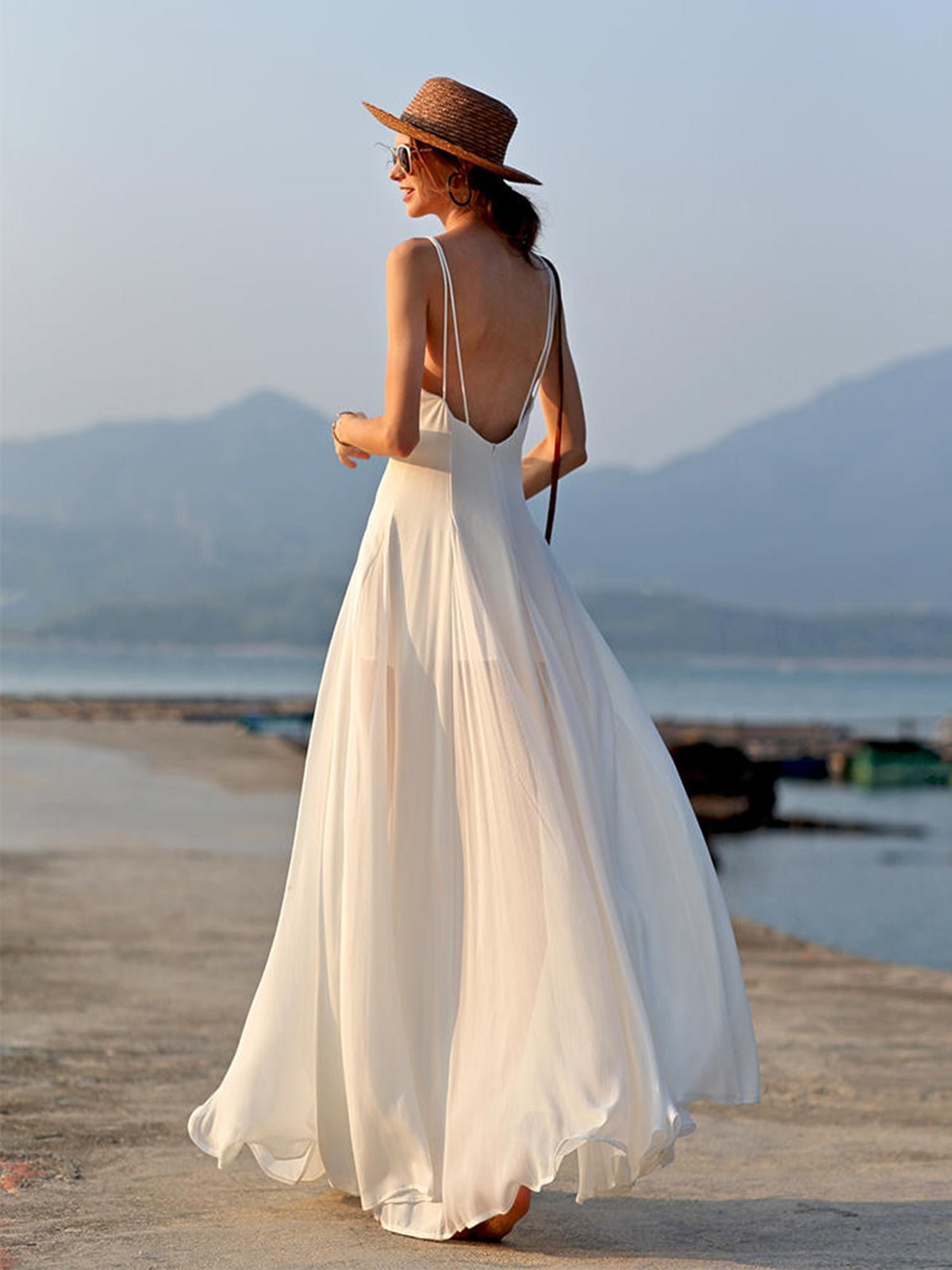 SOKYND Valentina V - Neck Backless Cami Dress DressXS